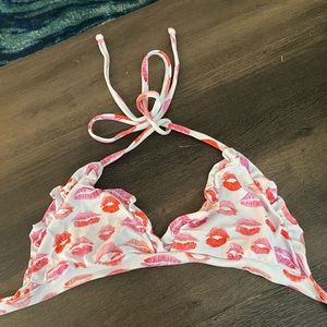 Lolli Swim Lip Print Ruffle Bikini Top RARE!